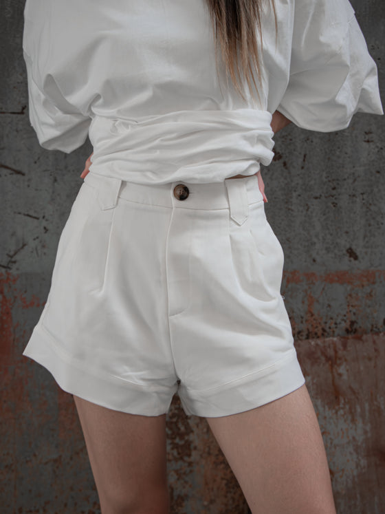 Loomi Shorts - White